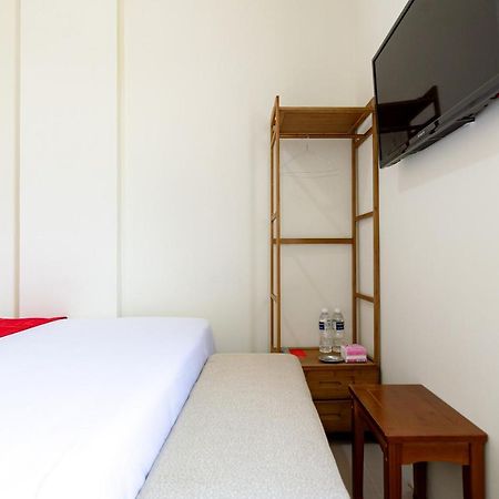 Kubuk Reddoorz Plus At Komplek Abc Batu Aji Batam מראה חיצוני תמונה