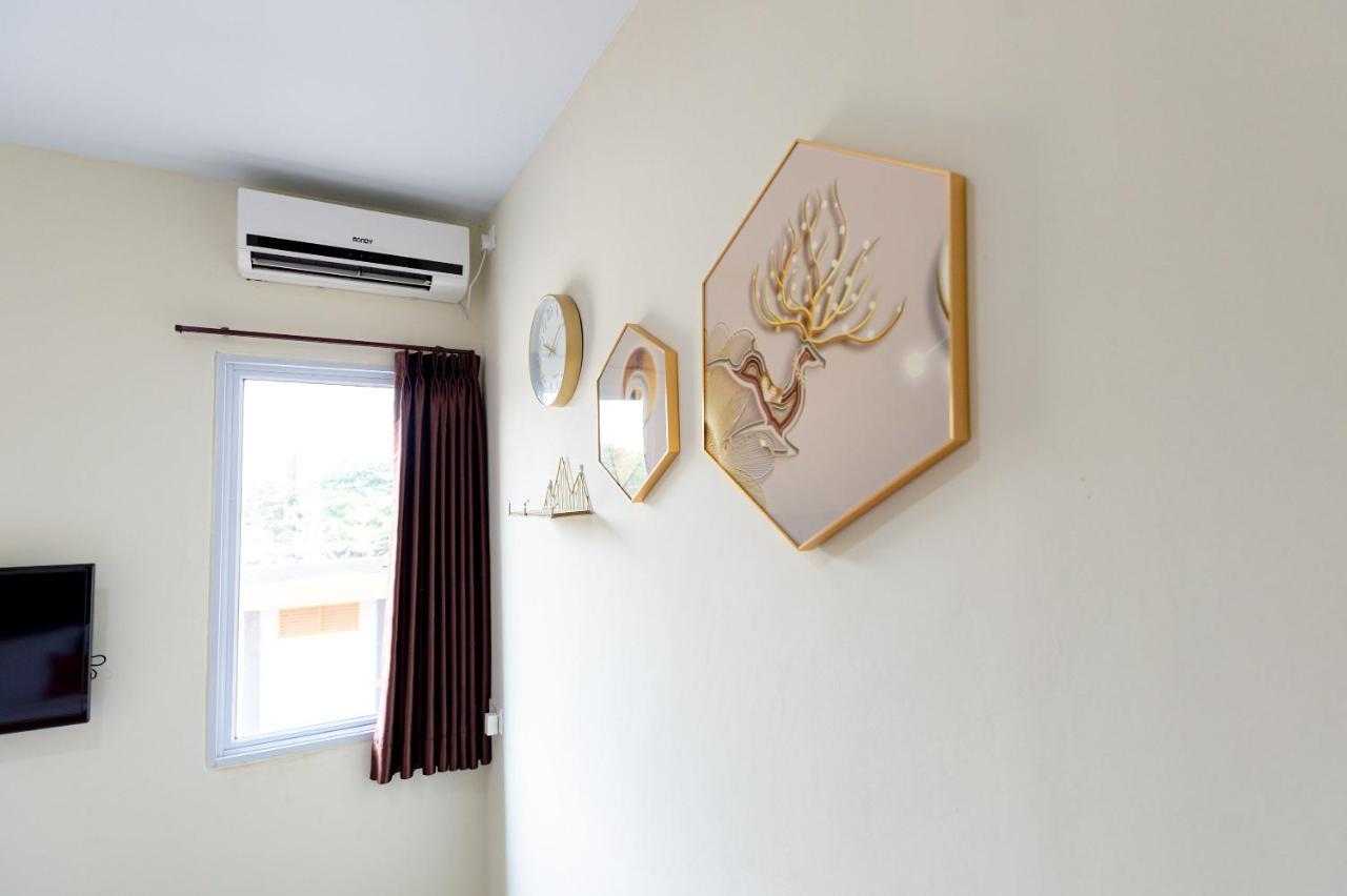 Kubuk Reddoorz Plus At Komplek Abc Batu Aji Batam מראה חיצוני תמונה