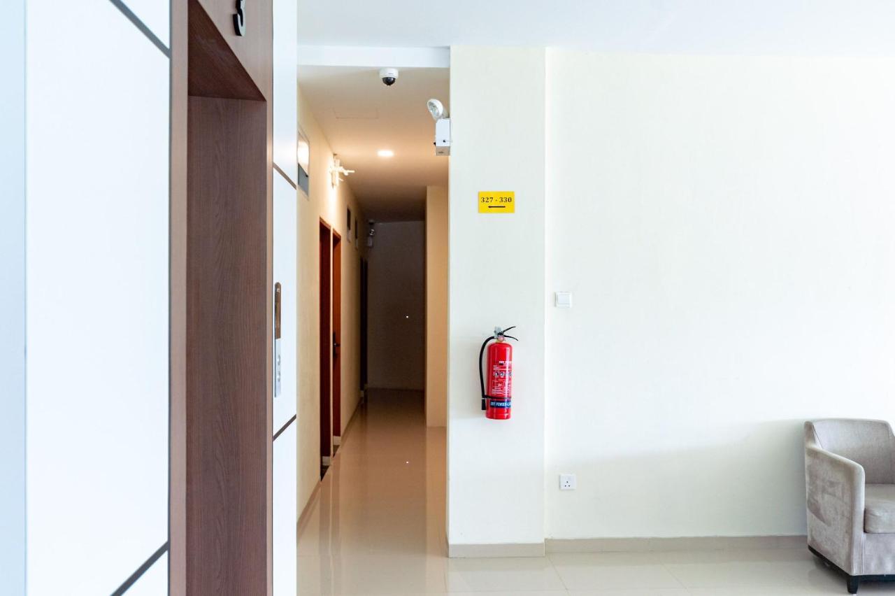 Kubuk Reddoorz Plus At Komplek Abc Batu Aji Batam מראה חיצוני תמונה